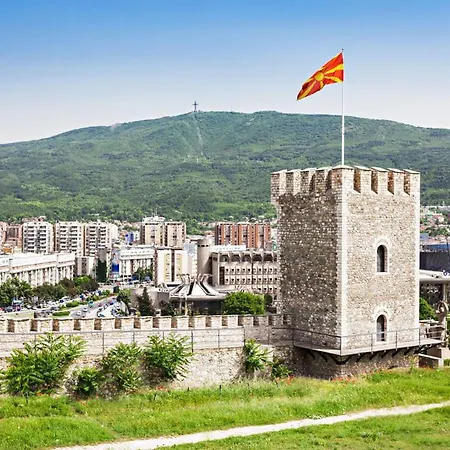 Apartment Sani Free Parking Skopje
