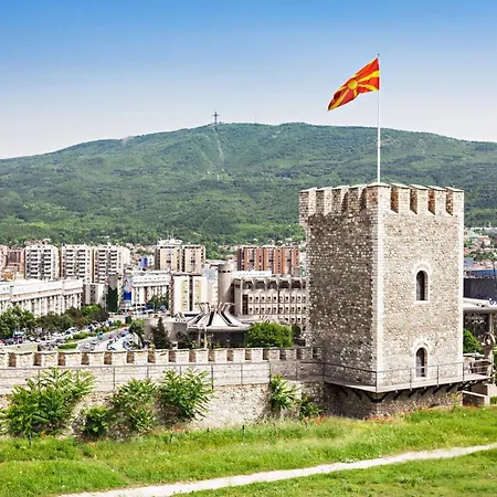 Apartment Sani Free Parking Skopje