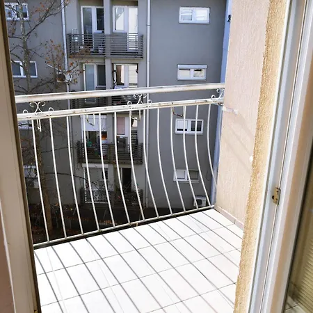 Appartement Sani Free Parking Skopje