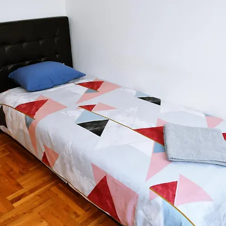 Sani Free Parking Apartment *