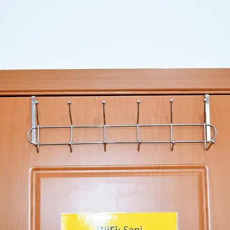 アパート Sani Free Parking スコピエ