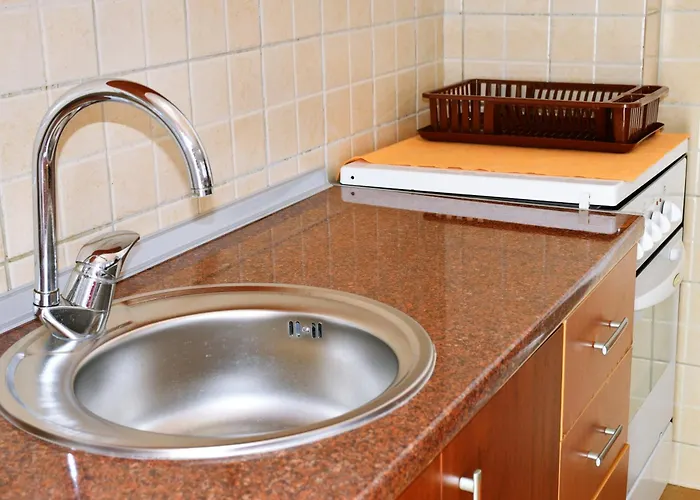 아파트 Sani Free Parking *