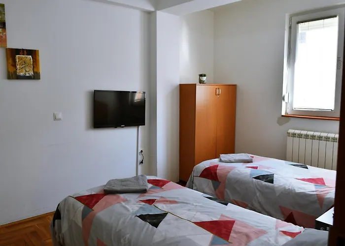 Sani Free Parking * Skopje