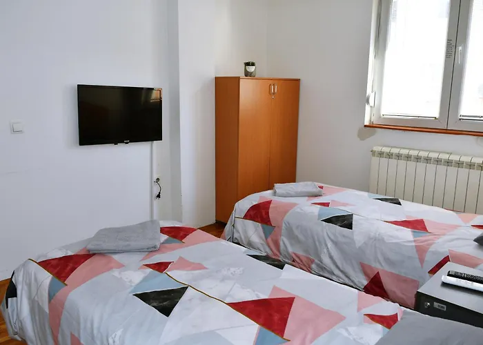 Sani Free Parking * Skopje