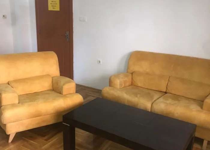 Sani Free Parking * Skopje